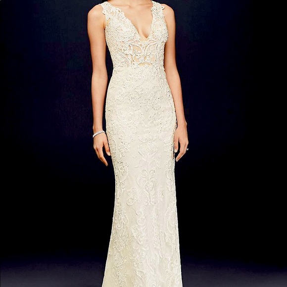 Plunging Illusion Lace Wedding Dress New with Tags Davids Bridal not altered 16 - Picture 2 of 2